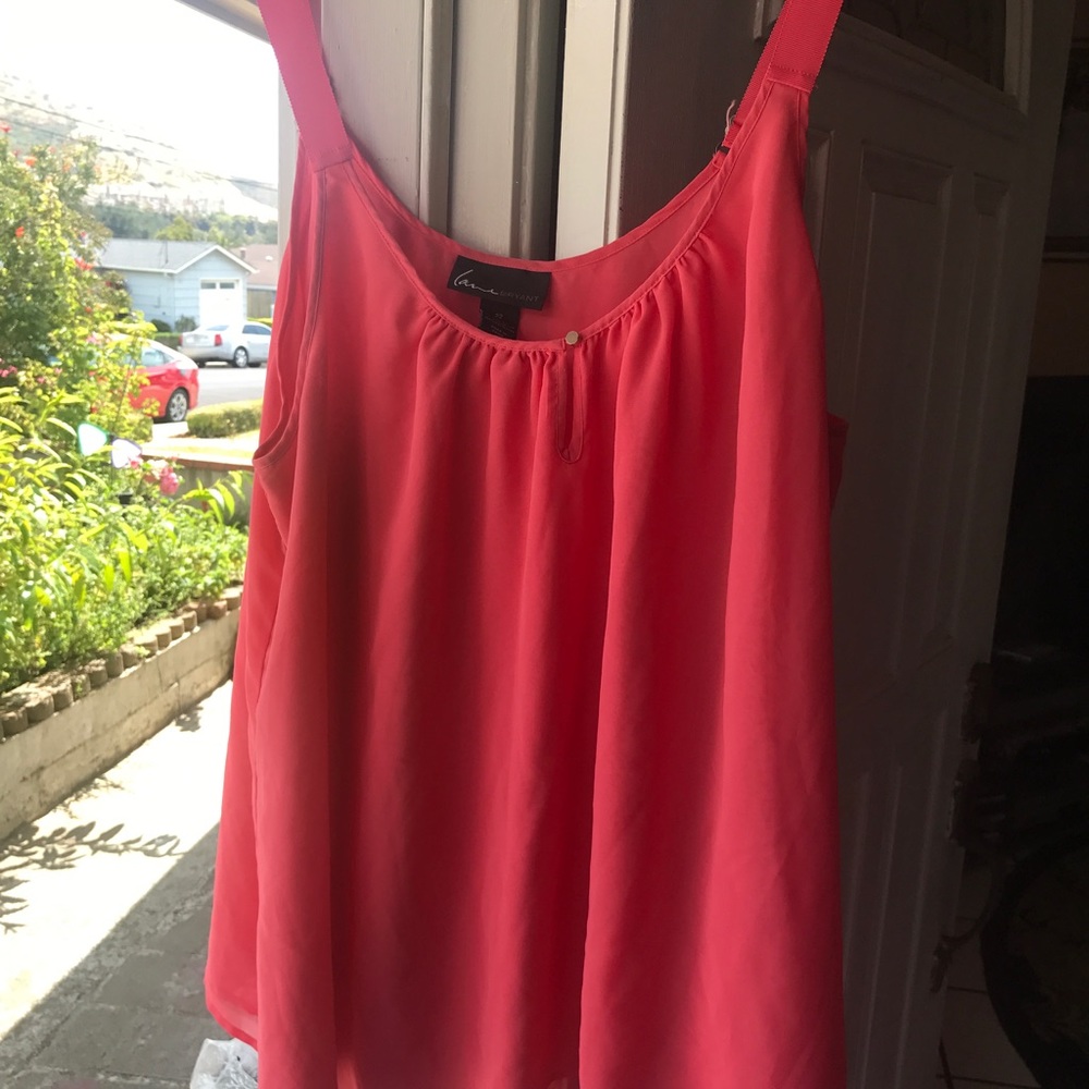 Cute blouse worn 2x
